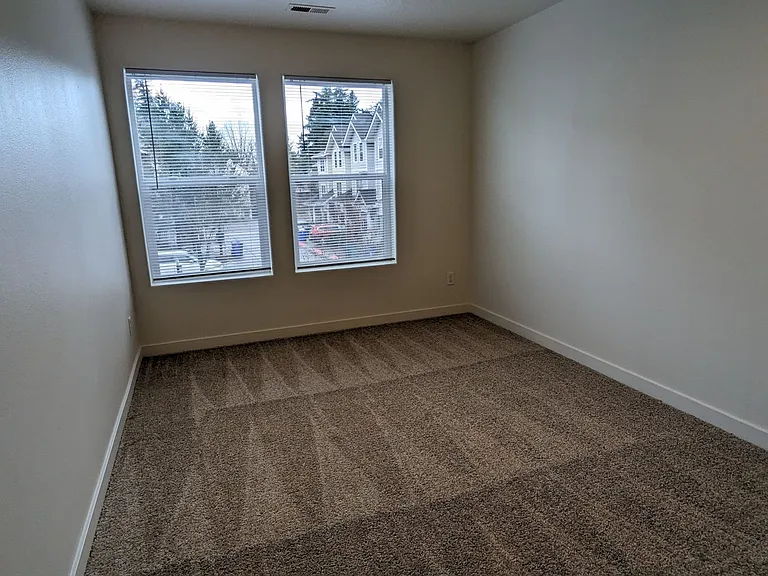 Halsey East Townhomes — Photo 84