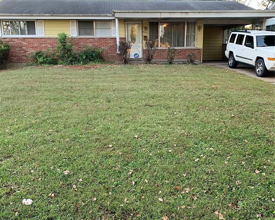1st image of 9915 Duke Dr