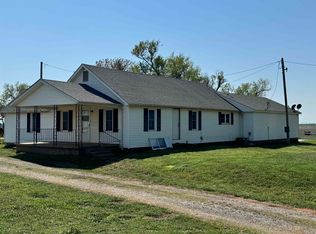 15219 W Southgate Rd, Lahoma, OK 73754
