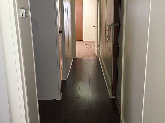 4th image of 2511 N Highway 35 Byp #15