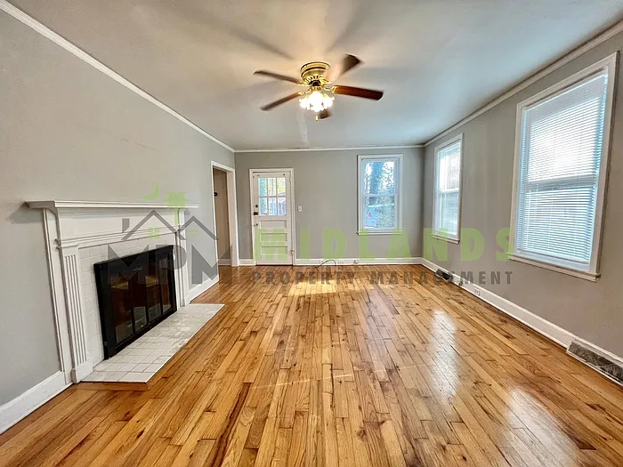 2899 Forest Dr — Photo 6
