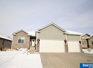 9448 Northern Sky Rd, Lincoln, NE 68505