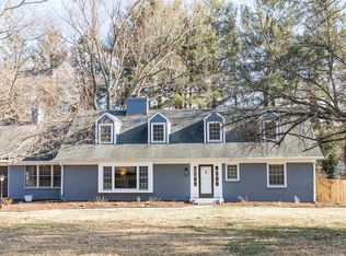 902 Providence Pl, Lexington, VA 24450