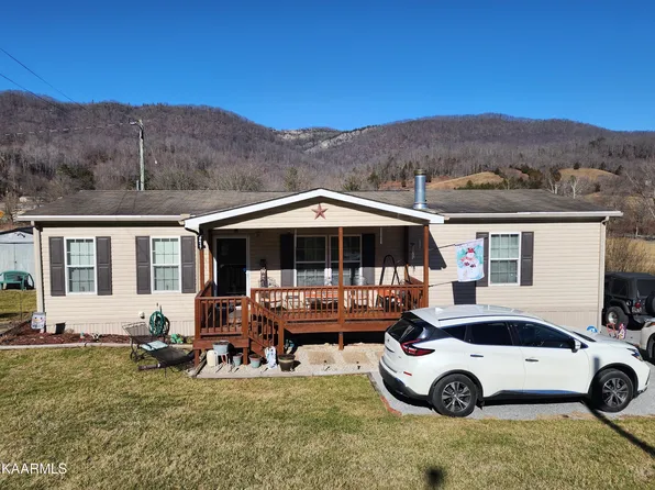 6405 Dr Thomas Walker Rd, Rose Hill, VA 24281