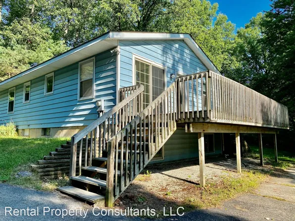 3703 Grand River Dr NE, Grand Rapids, MI 49525