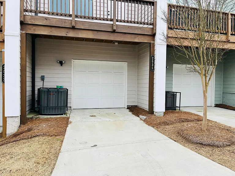 2635 Creekside Dr NW — Photo 42