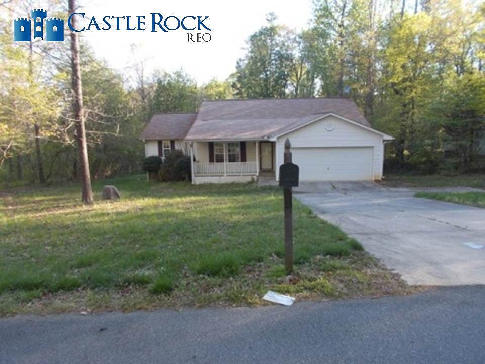 1st image of 717 Breezewood Dr