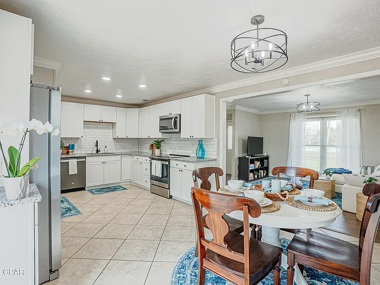 3015 Stanford Rd — Photo 11