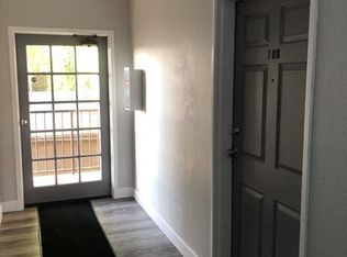 22423 Del Valle St #108, Woodland Hills, CA 91364