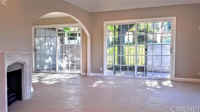 1st image of 3606 Summershore Ln