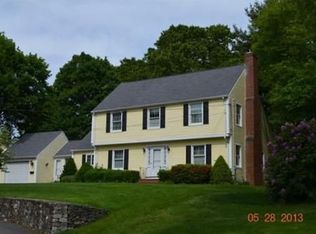 87 Davenport Ter, Taunton, MA 02780
