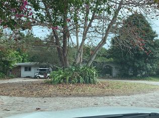 6121 SW 82nd Ave, Miami, FL 33143