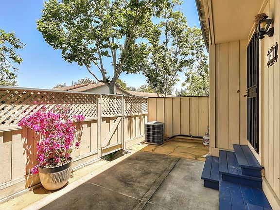 5th image of 141 Monte Villa Ct