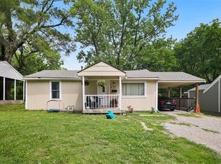 520 E Fair St, Independence, MO 64055