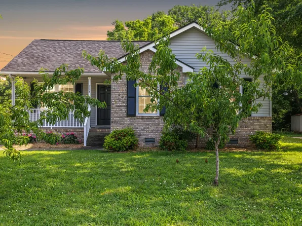 218 Westlynn Dr, Lebanon, TN 37087