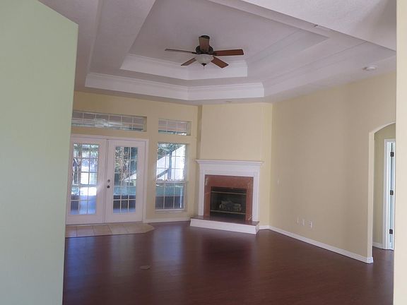 2nd image of 4828 Winton Cir