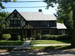 31 Alberta Rd, Brookline, MA 02467