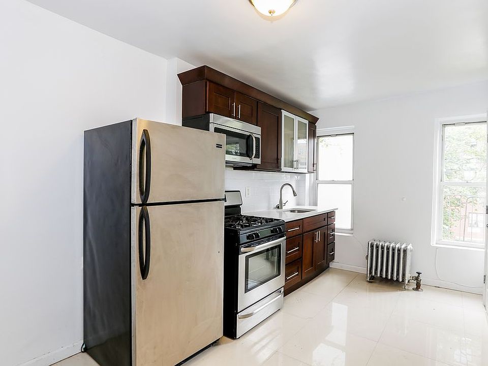 1st image of 874 Bergen St APT 1L