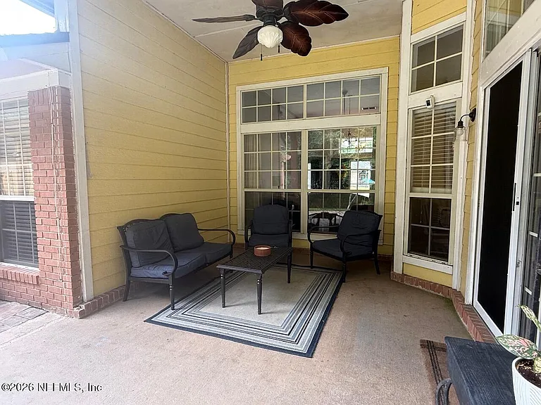 1484 Wild Iris Ln — Photo 11