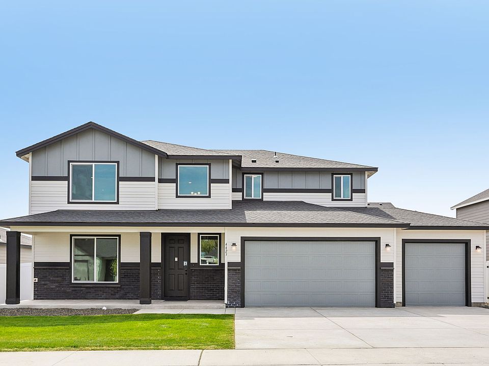 4423 W Thrush ST by Aho Construction