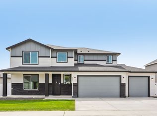 4423 W Thrush St, Moses Lake, WA 98837