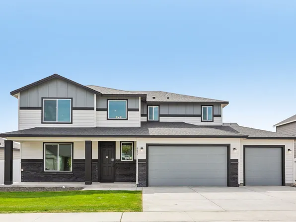 4423 W Thrush St, Moses Lake, WA 98837