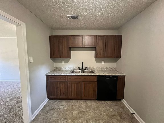 2nd image of 3654 McDuff Ave