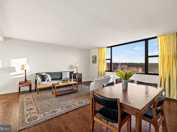4600 Duke St APT 928, Alexandria, VA 22304