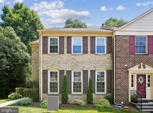 5194 Kimscott Ct, Annandale, VA 22003