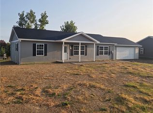 108 Eagle Ln, Penn Yan, NY 14527