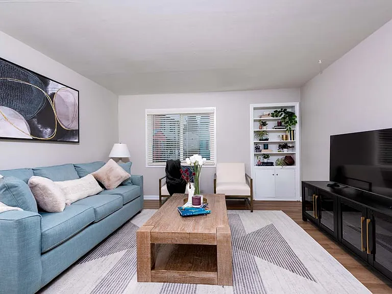 Alcove at Seahurst Apartments — Photo 9