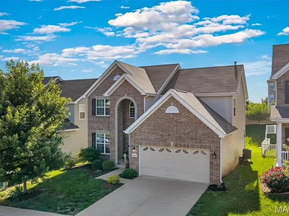 2088 Maryland Oaks Cir, Maryland Heights, MO 63146