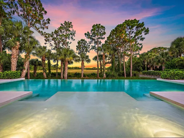 13421 Sabal Chase, Palm Beach Gardens, FL 33418