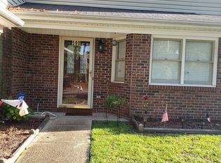 590 Townhouse Ln, Fayetteville, NC 28311