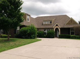 10405 N 116th East Ave, Owasso, OK 74055