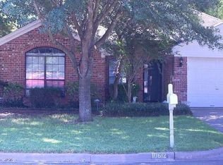 10612 Apache Dr, Woodway, TX 76712