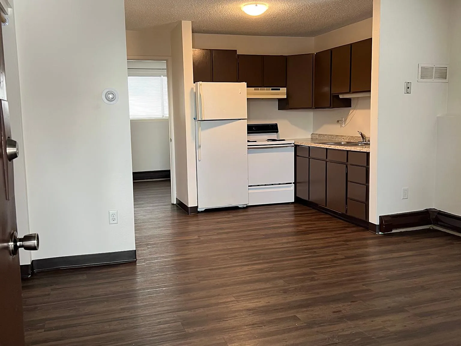 1510 Harrison St — Photo 3