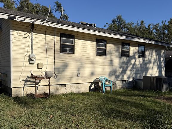 2nd image of 205 Felker St