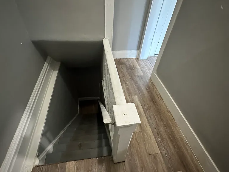 932 Summit Ave #5 — Photo 9