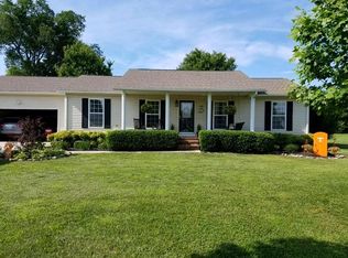 1160 Belmont Dr, Cookeville, TN 38506