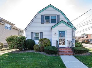 380 W Valley Stream Blvd, Valley Stream, NY 11580