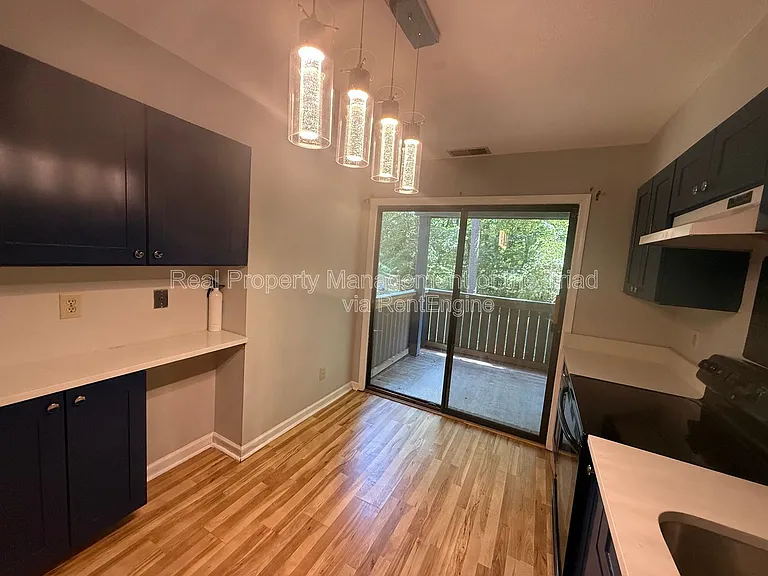 2937 Oaktop Cir — Photo 13