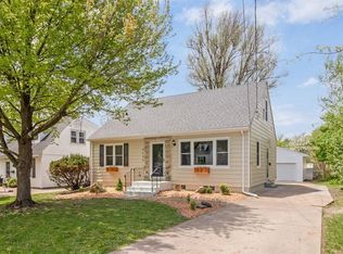 2606 47th St, Des Moines, IA 50310