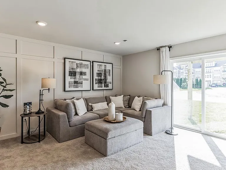 235 Macoun Way — Photo 4