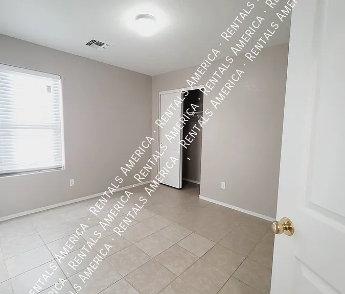 776 E Cowboy Cove Trl — Photo 18