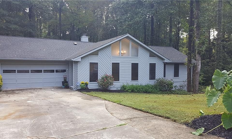 1st image of 2037 N Cove Ct