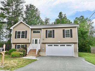 22 Cardinal Way, Bangor, ME 04401