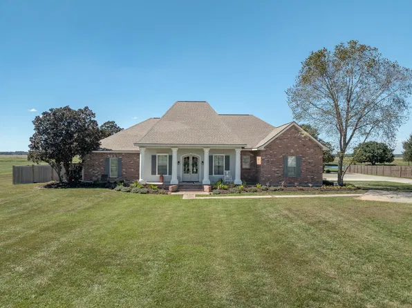 1093 Chinaberry Dr, Eunice, LA 70535