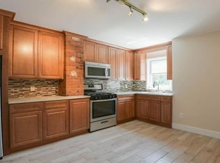 494 Avenue C APT 2L, Bayonne, NJ 07002