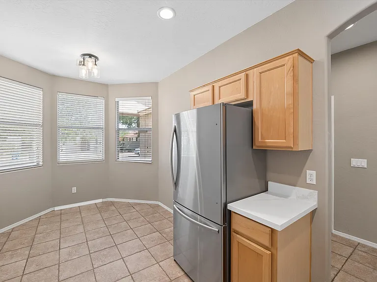 2519 E Fremont Rd — Photo 21